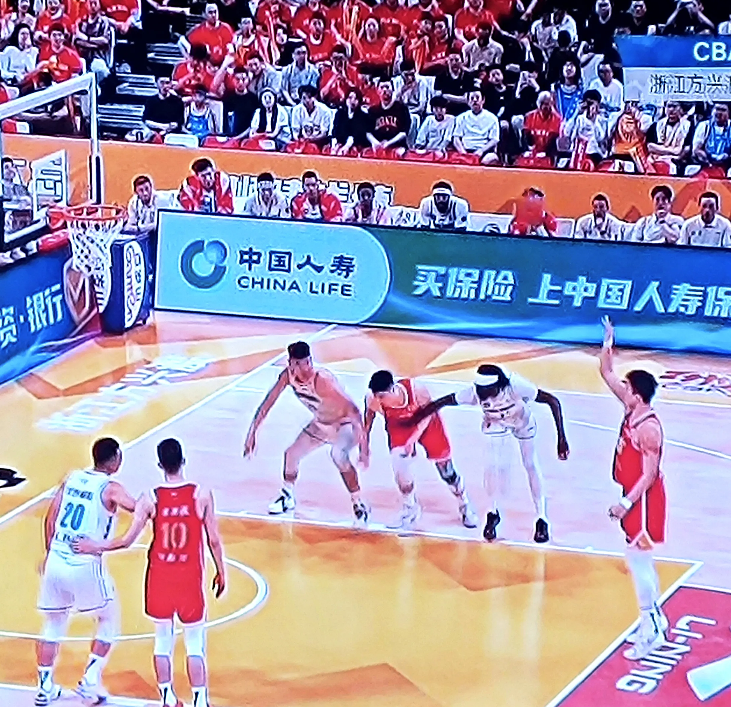 浙江男篮在对阵四川的比赛中获胜